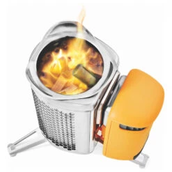Biolite CampStove 2+ - Solid Fuel Stoves -Robe Outdoor Shop biolite campstove 2 solid fuel stoves detail 3