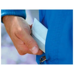 Coghlans Hand Warmer -Robe Outdoor Shop coghlans hand warmer detail 2