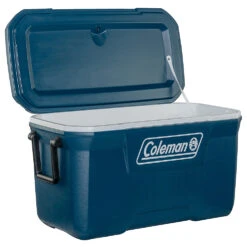 Coleman Xtreme 70qt Chest - Coolbox -Robe Outdoor Shop coleman xtreme 70qt chest coolbox detail 2