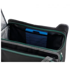 Outwell Cormorant - Coolbox -Robe Outdoor Shop outwell cormorant coolbox detail 4
