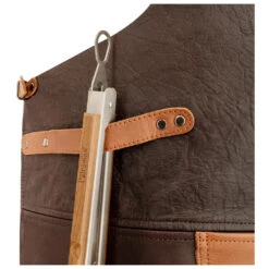 Petromax Buffalo Leather Apron With Neck Loop -Robe Outdoor Shop petromax buffalo leather apron with neck loop detail 4