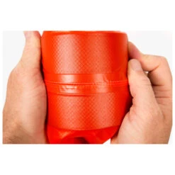 Sea To Summit Ultra-Sil Folding Bucket - Water Bladder -Robe Outdoor Shop sea to summit ultra sil folding bucket water bladder detail 8