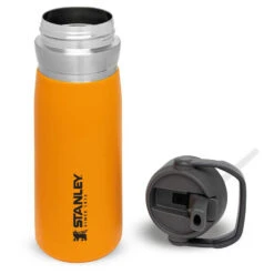 Stanley Iceflow Flip Straw Water Bottle - Insulated Bottle -Robe Outdoor Shop stanley iceflow flip straw water bottle insulated bottle detail 3