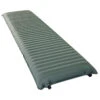 Therm-a-Rest NeoAir Topo Luxe - Sleeping Mat -Robe Outdoor Shop therm a rest neoair topo luxe sleeping mat detail 2